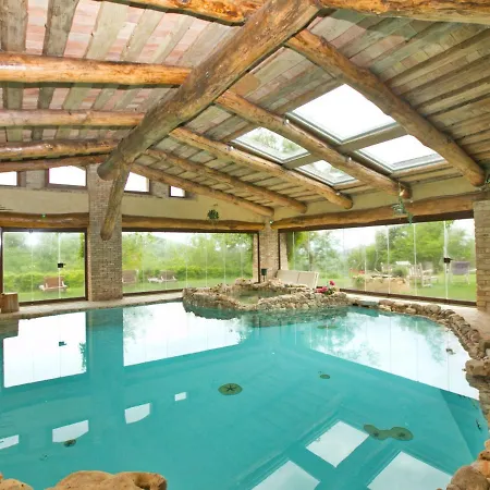 Belvilla By Oyo Mezzeria Villa Guardea